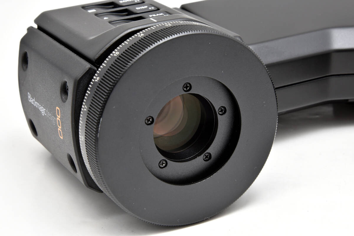 Blackmagic URSA Viewfinder CINEURSANEVFP Electronic Viewfinder High Resolution [s1140797234]