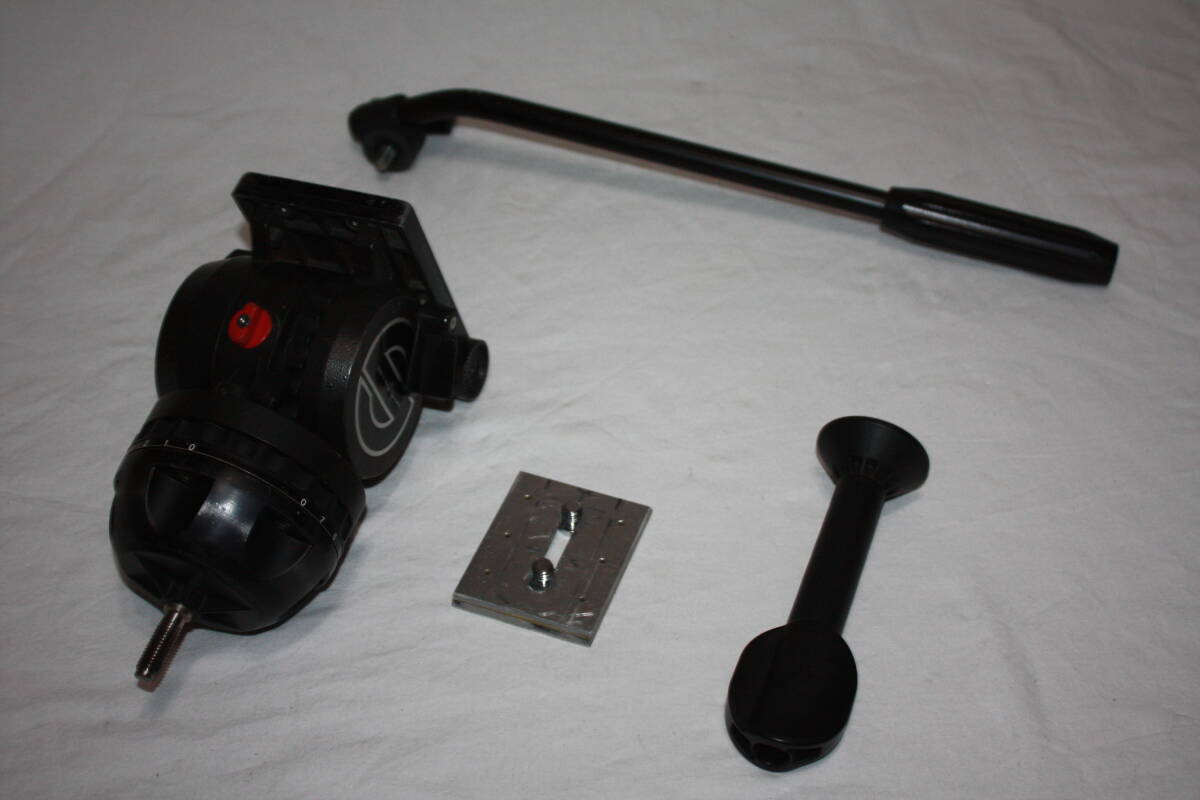 Sachtler VIDEO18 Tripod Head 100mm Ball Diameter [j1149896364]