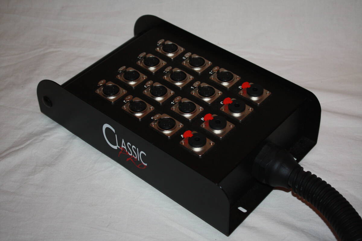 CLASSIC PRO Audio Cable with Large Storage Soft Case and Wheels [l1164924935]