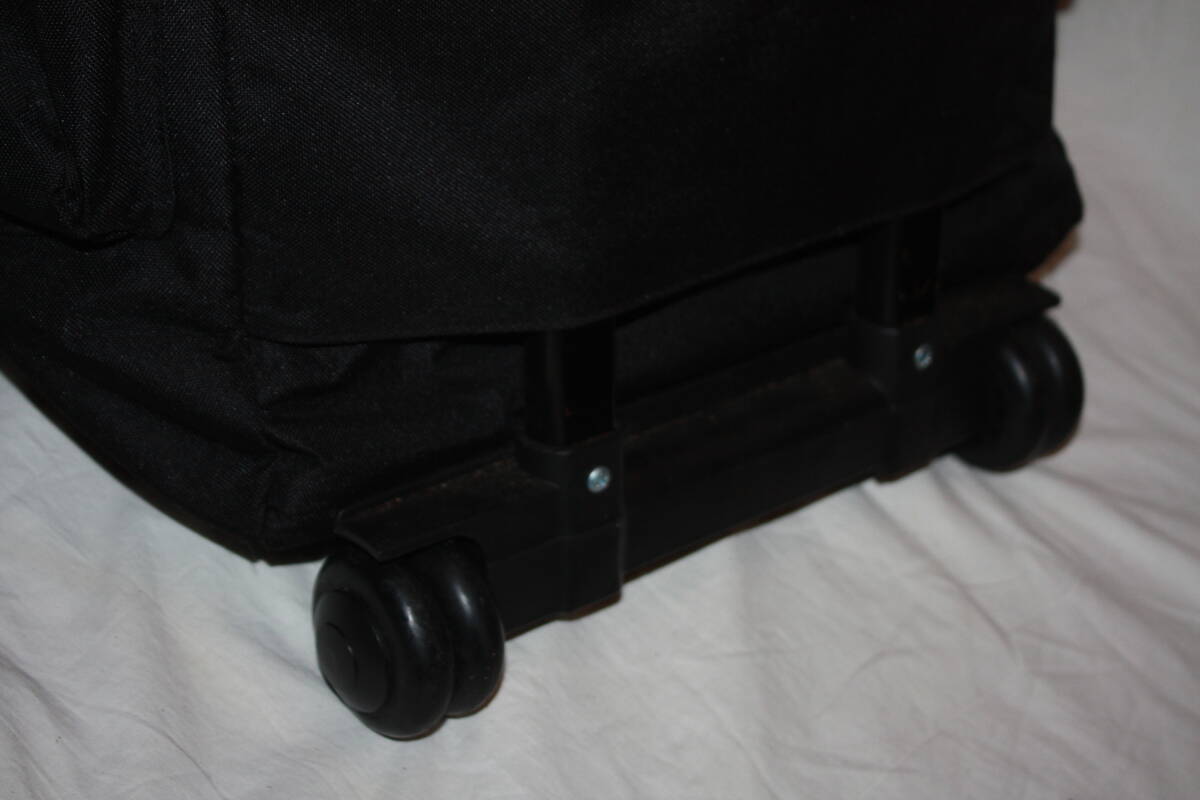 CLASSIC PRO Audio Cable with Large Storage Soft Case and Wheels [l1164924935]