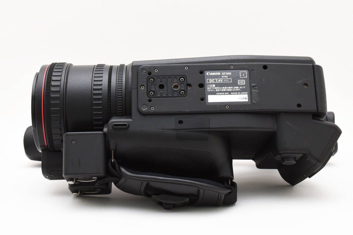 Canon XF300 Video Camera Battery Charger Accessories Set [v1175877427]