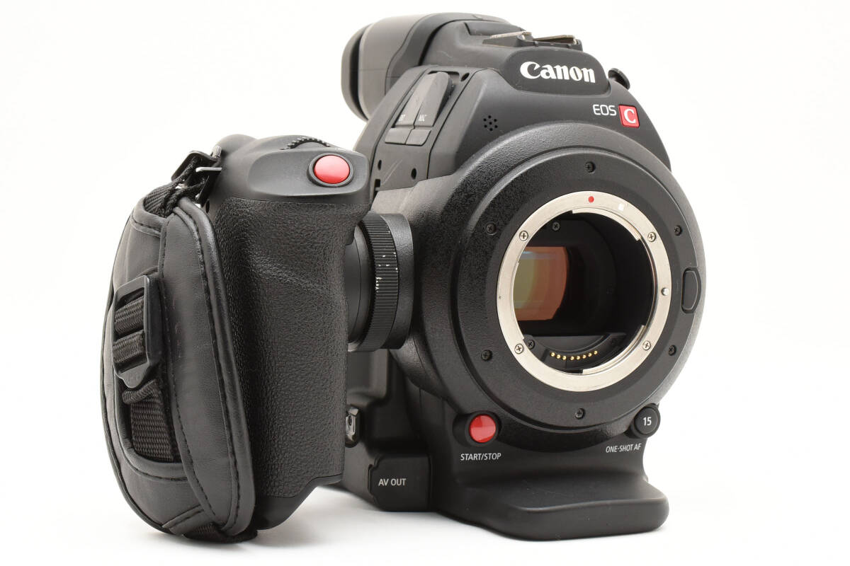 Canon EOS C100 Mark2 Camera with Accessories Set [u1180264774]