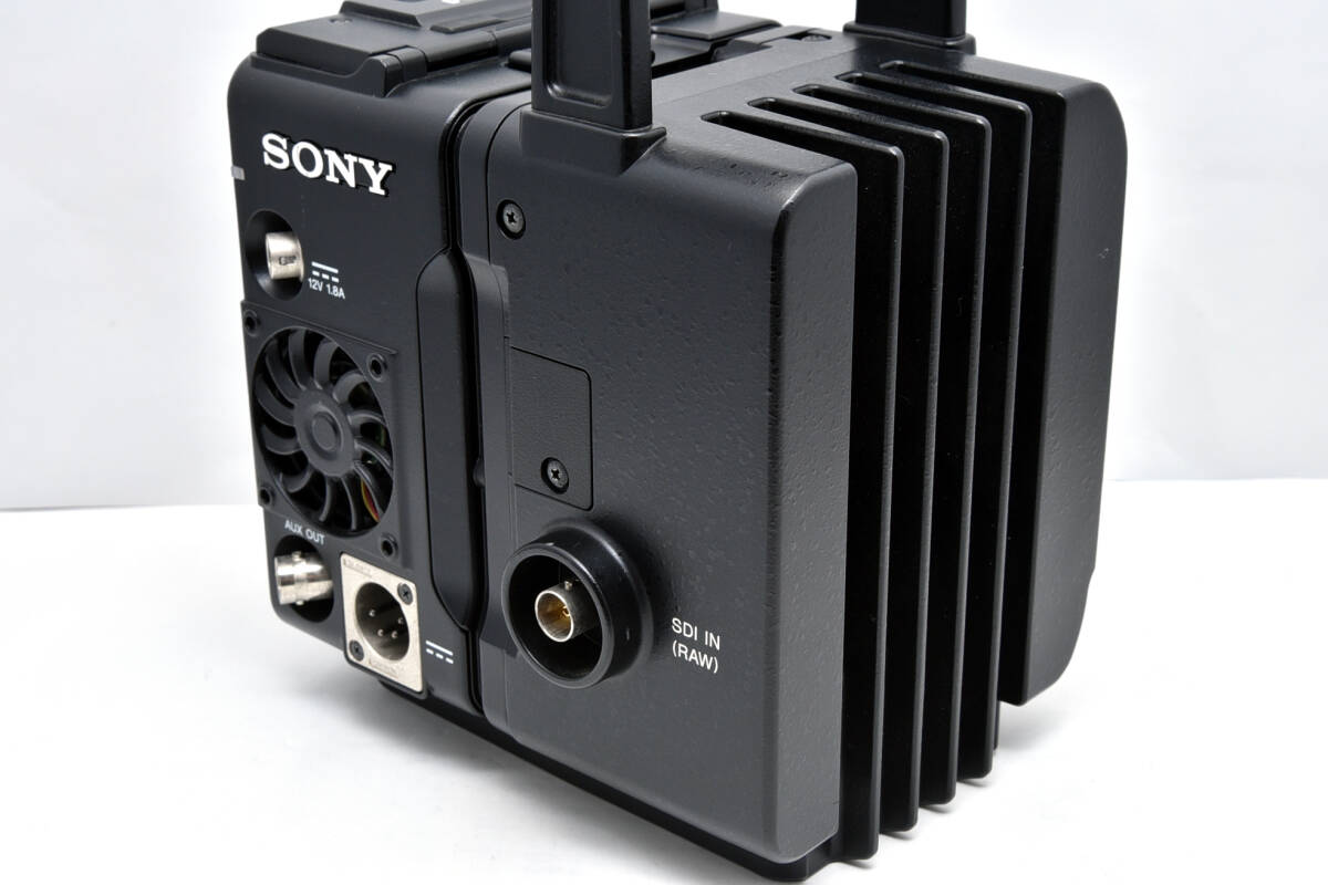 Sony HXR-IFR5 Interface Unit & AXS-R5 External Recorder [t1181731897]