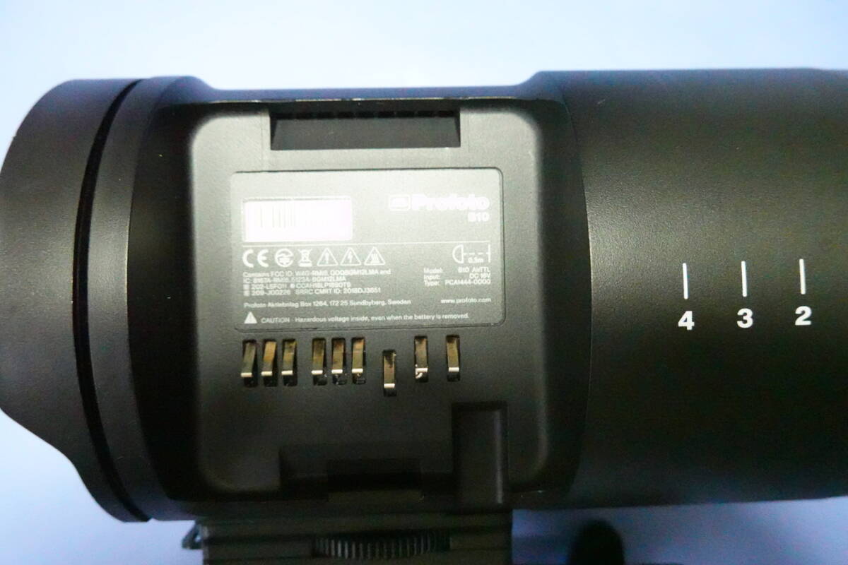 Profoto B10 Box and Case [h1182333110]