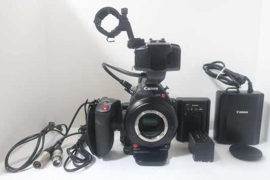 Canon EOS C100 MarkII Camera [x1183165911]
