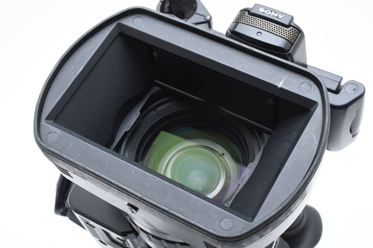 Sony PMW-200 XDCAM Memory Camcorder [o1183389708]