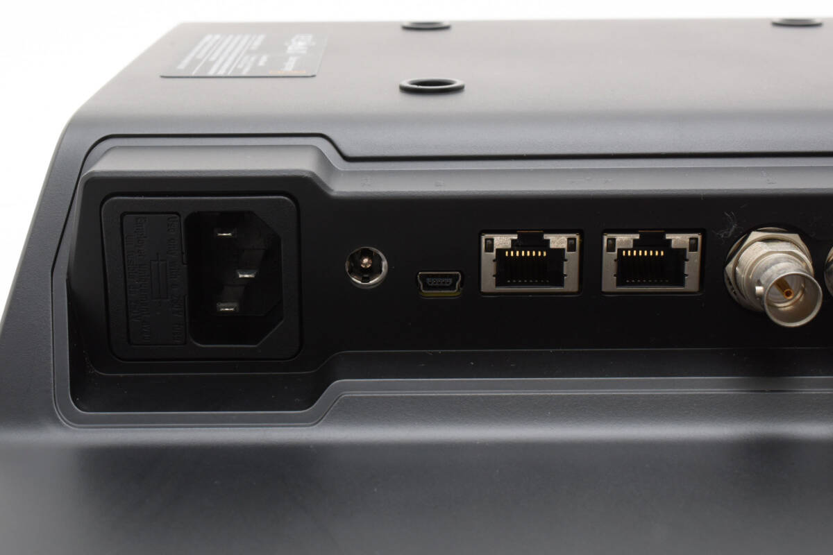 Blackmagic Design HDL-SMTV4K12G Video Switcher [n1188677702]