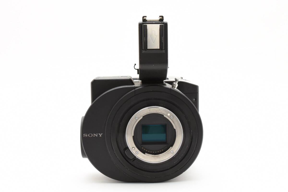 Sony NEX-FS700RH NXCAM Camcorder with Accessories [x1189635122]