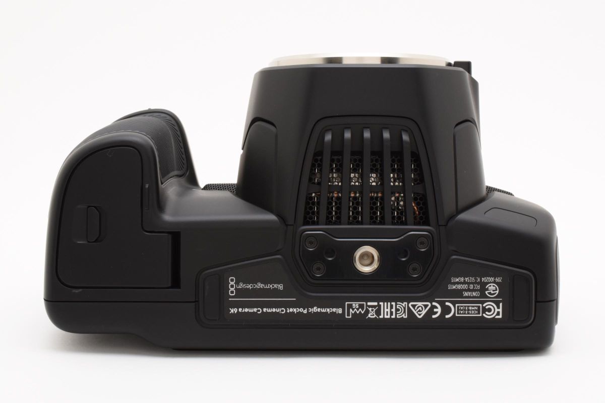 Blackmagic Design Pocket Cinema Camera 6K EF Mount [g1192004860]