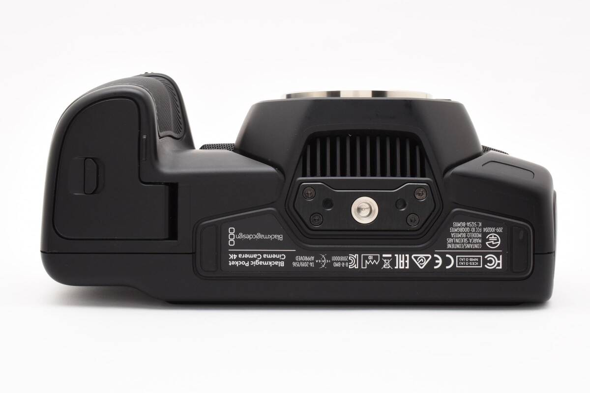 Blackmagic Pocket Cinema Camera 4K Cinema Camera [n1192384842]