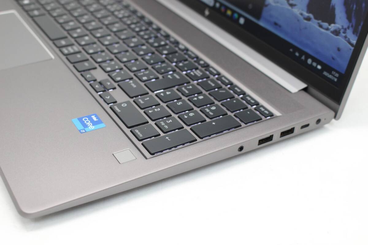 HP ZBook G9 Gaming PC 15.6 Full HD 14 Cores i7-12700H 16GB NVIDIA RTX A1000 NVMe 512GB Wi-Fi6 [u1193163230]