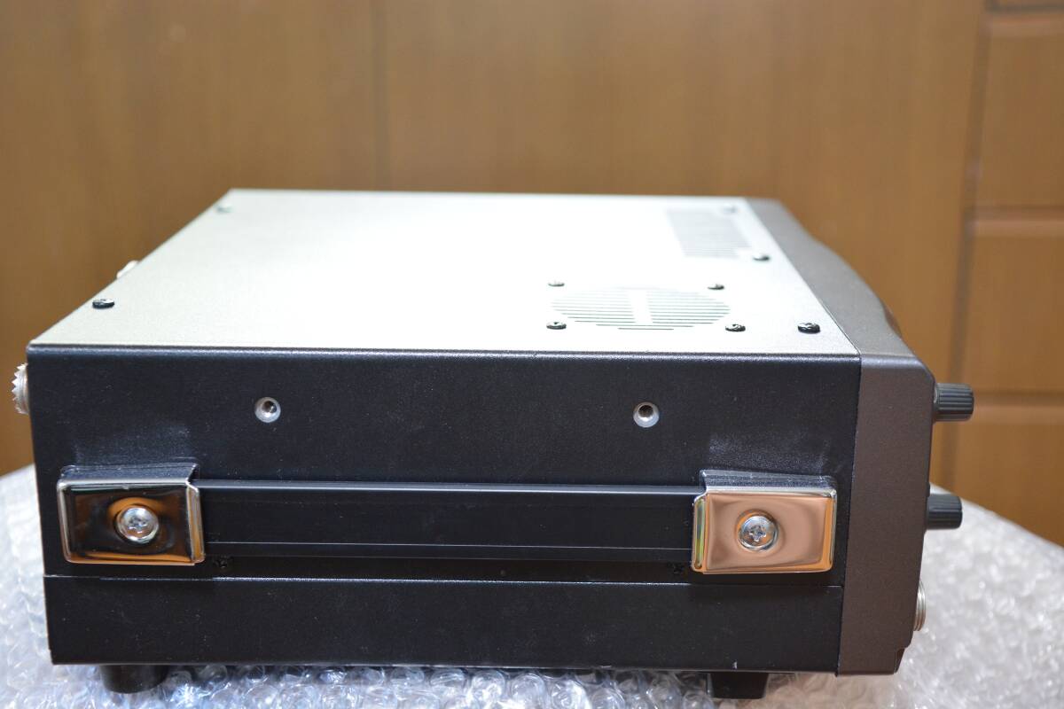 ICOM IC-910D All Mode Transceiver [h1193454136]