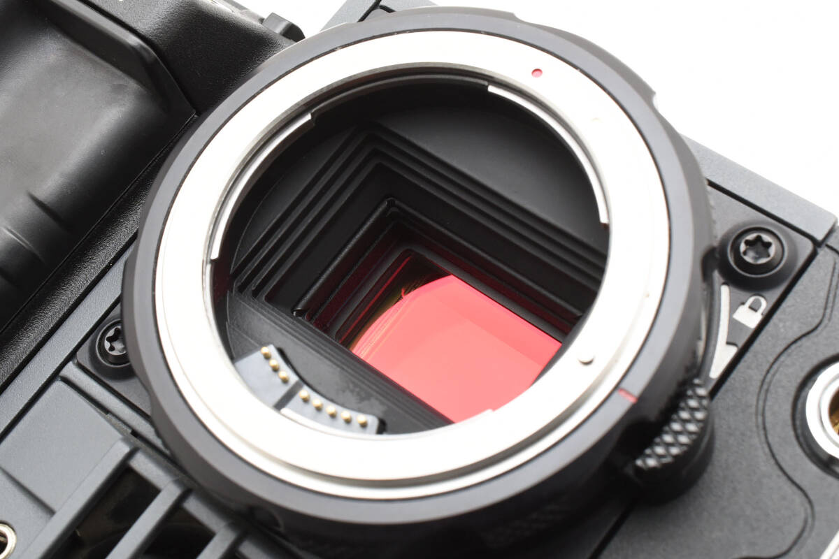 RED DIGITAL CINEMA Scarlet-X Mysterium-X RedMAG 1-8 Camera [l1193601990]