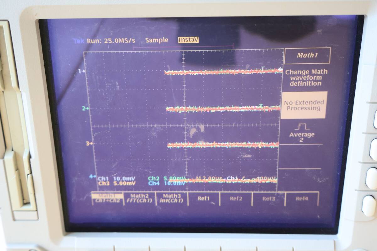 Tektronix TDS784C Digital Oscilloscope [h1195073835]