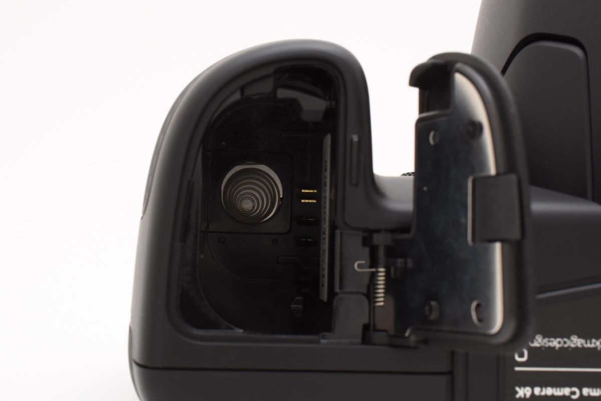 Blackmagic Design Pocket Cinema Camera 6K EF Mount [u1195171837]