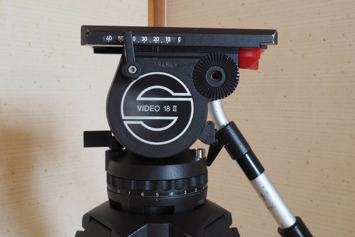 Sachtler VIDEO18 II Tripod [r1197278168]