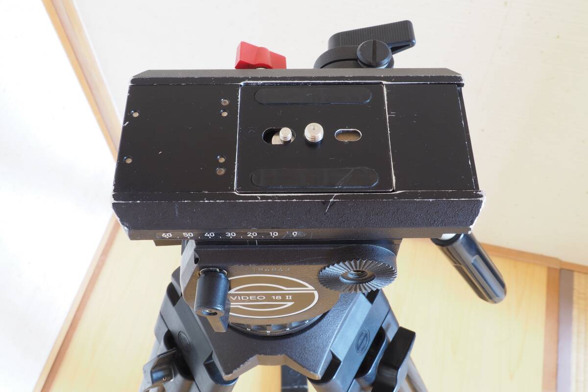 Sachtler VIDEO18 II Tripod [r1197278168]