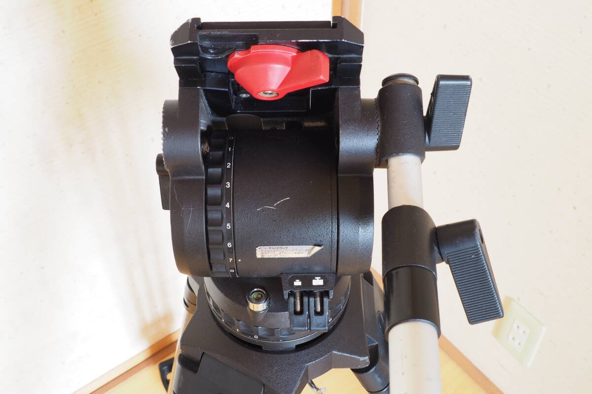 Sachtler VIDEO18 II Tripod [r1197278168]