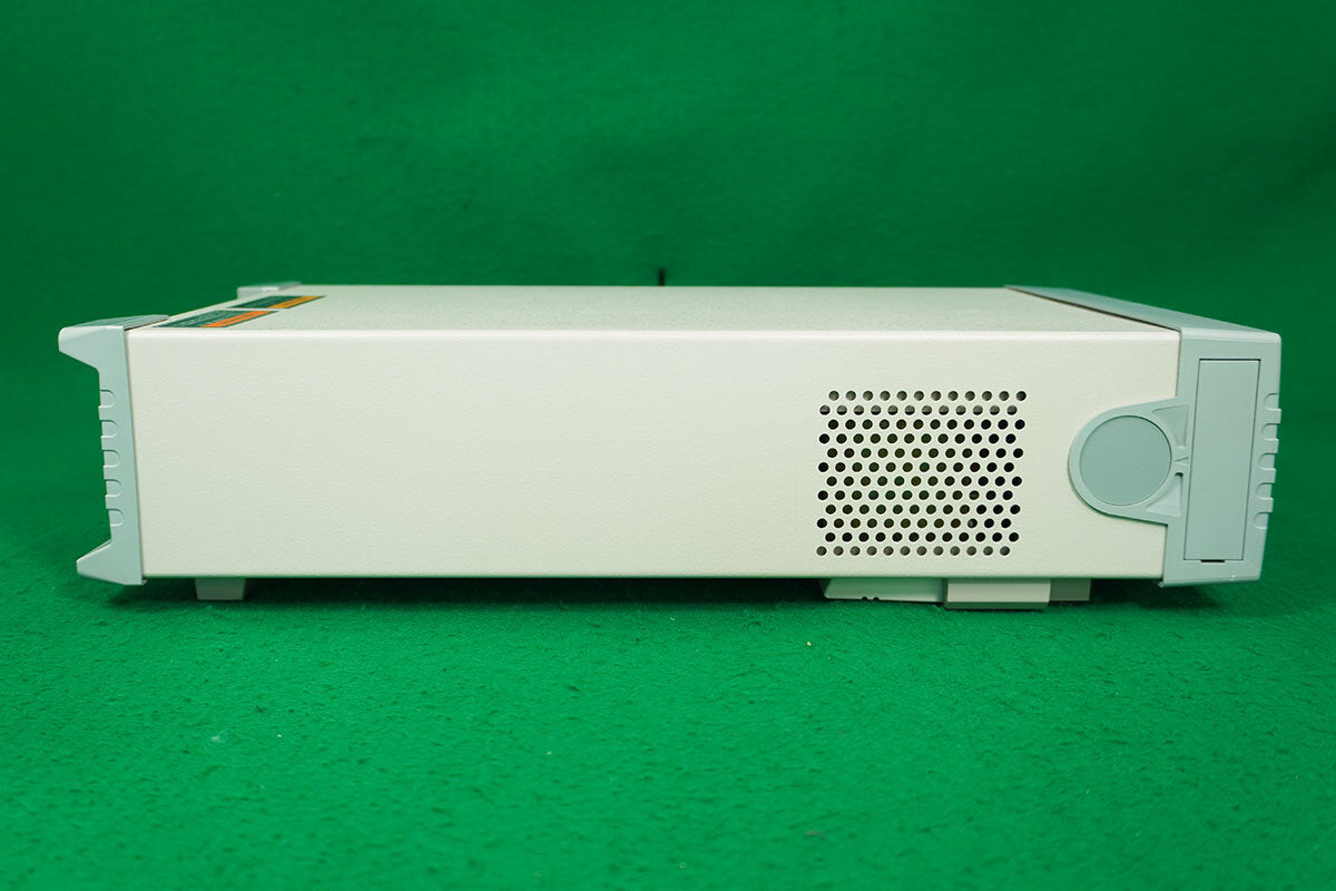 ADCMT 6241A Voltage and Current Source Monitor [q1198133897]