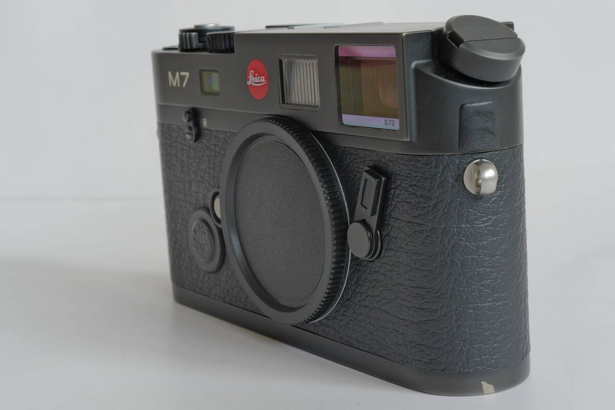 Leica M7 0.72 Black Camera [v1198283882]