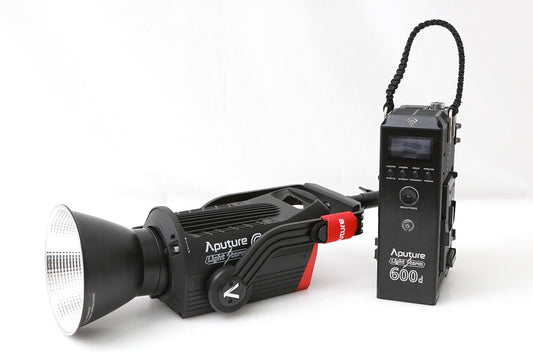 Aputure LS 600d LED Light [h1198792677]