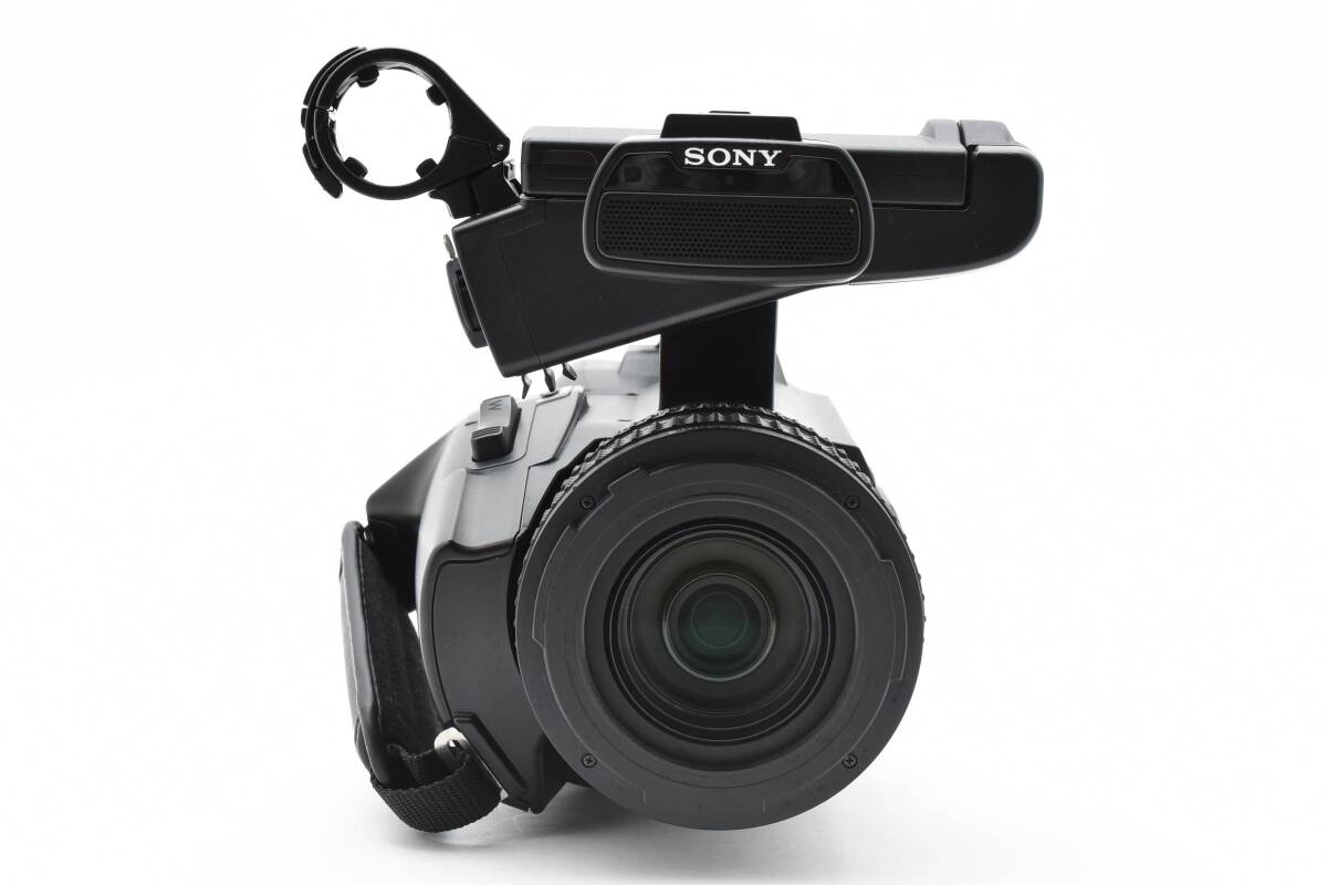 Sony HXR-NX100 Camcorder [j1199626918]