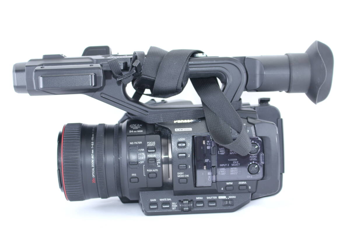 Panasonic AG-UX180 Camcorder [1200474703]
