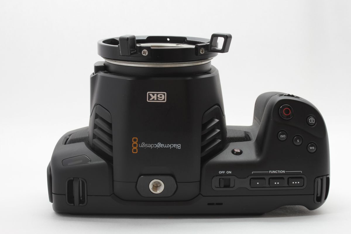 Blackmagic Design Blackmagic Cinema Camera 6K Battery WoodenCamera [w1204292359]