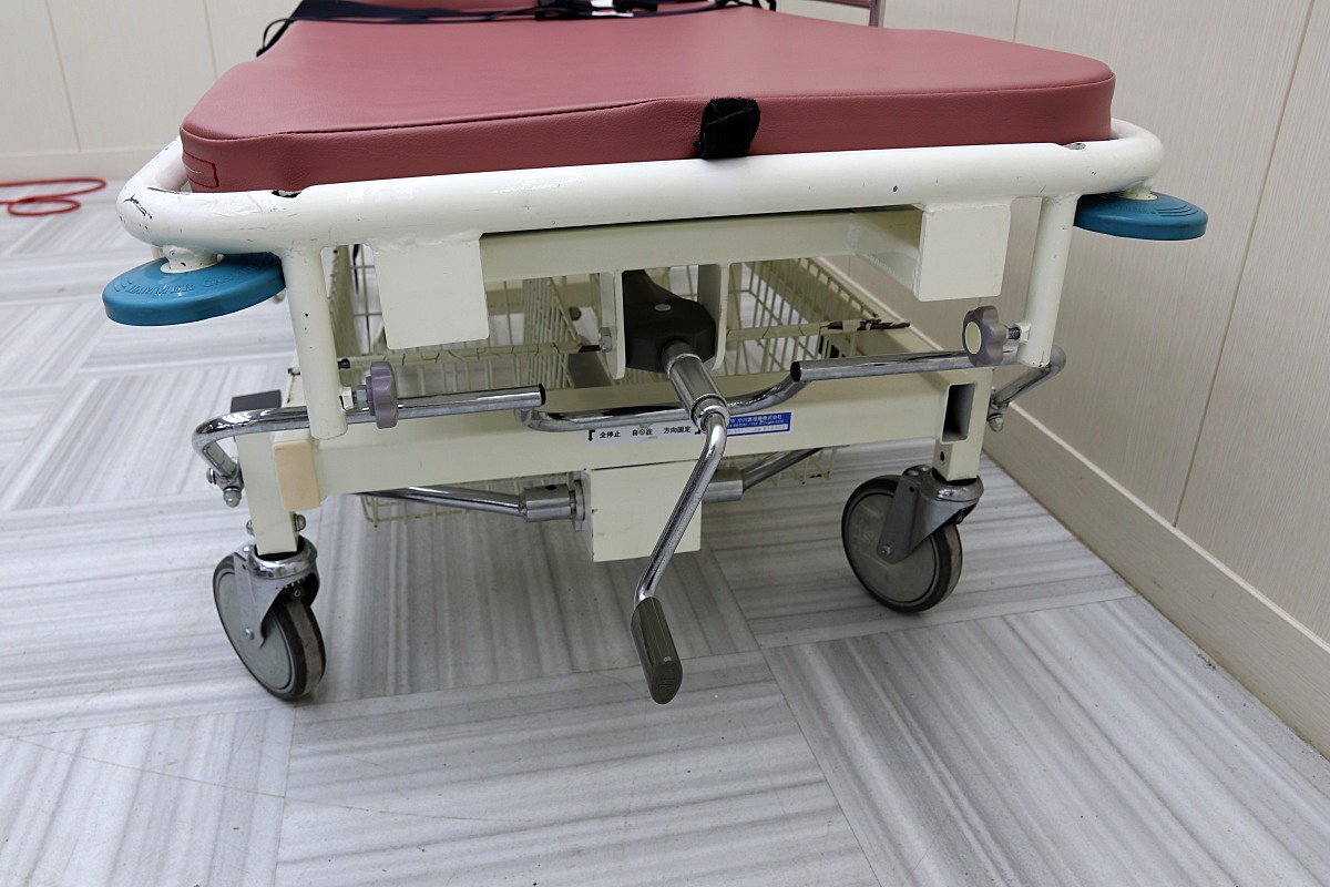 Ogawa M-801 High Low Stretcher Hospital Emergency Transport Bed [v1205434068]