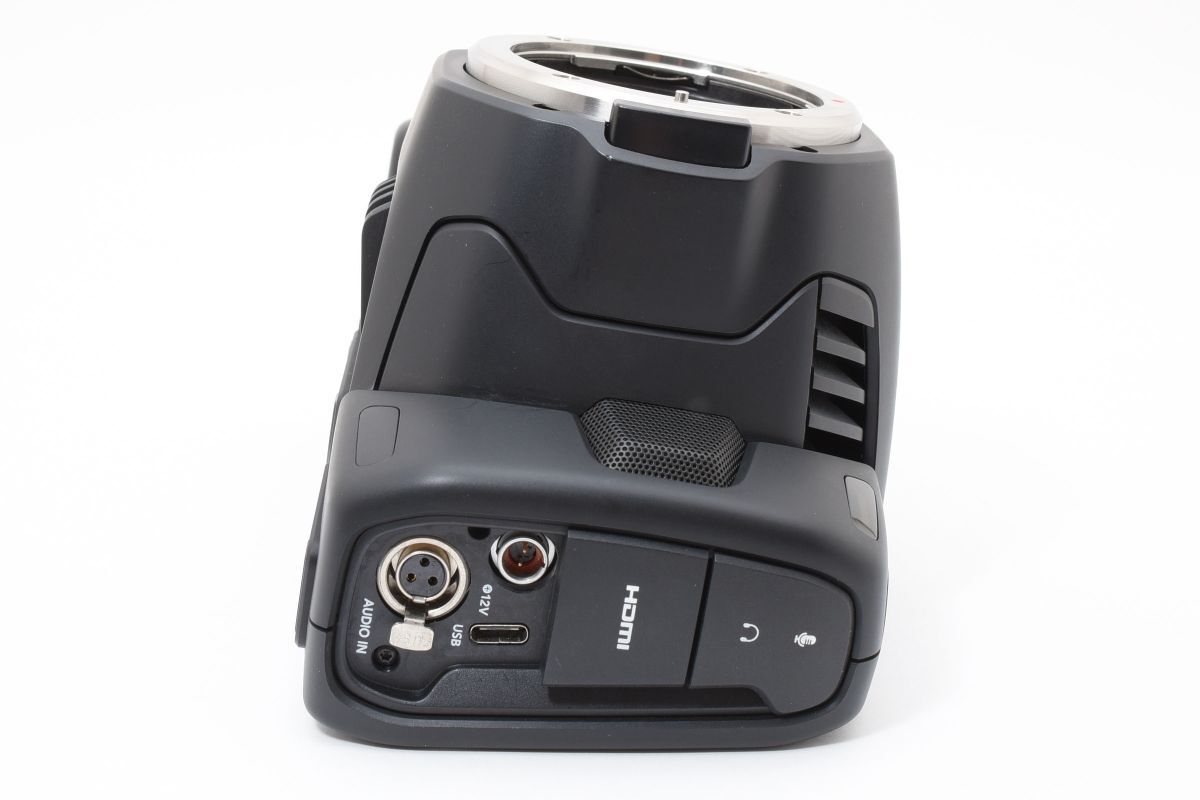 BlackmagicDesign Pocket Cinema Camera 6K Canon EF mount [p1208310260]