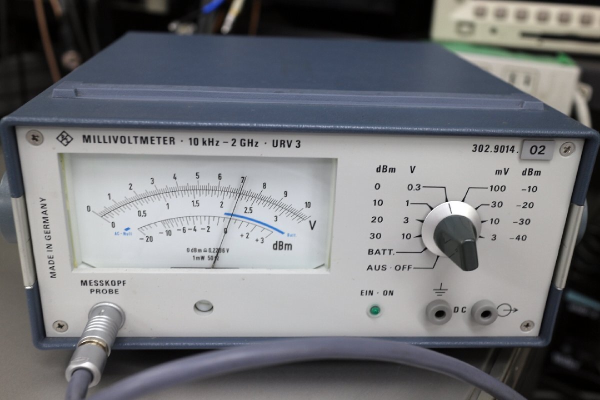 Rohde & Schwarz URV3 RF Millivoltmeter 10kHz-2GHz [u1209551465]