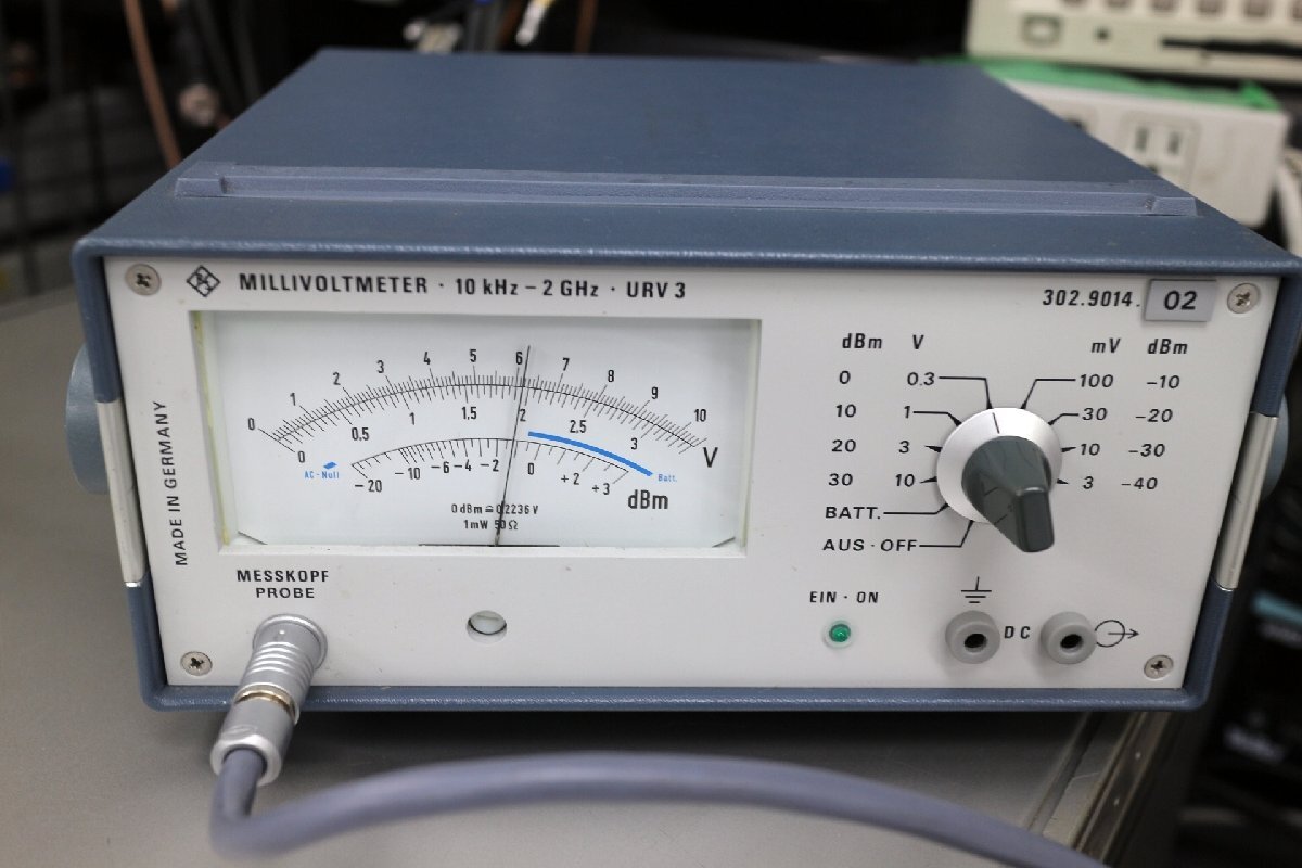 Rohde & Schwarz URV3 RF Millivoltmeter 10kHz-2GHz [u1209551465]