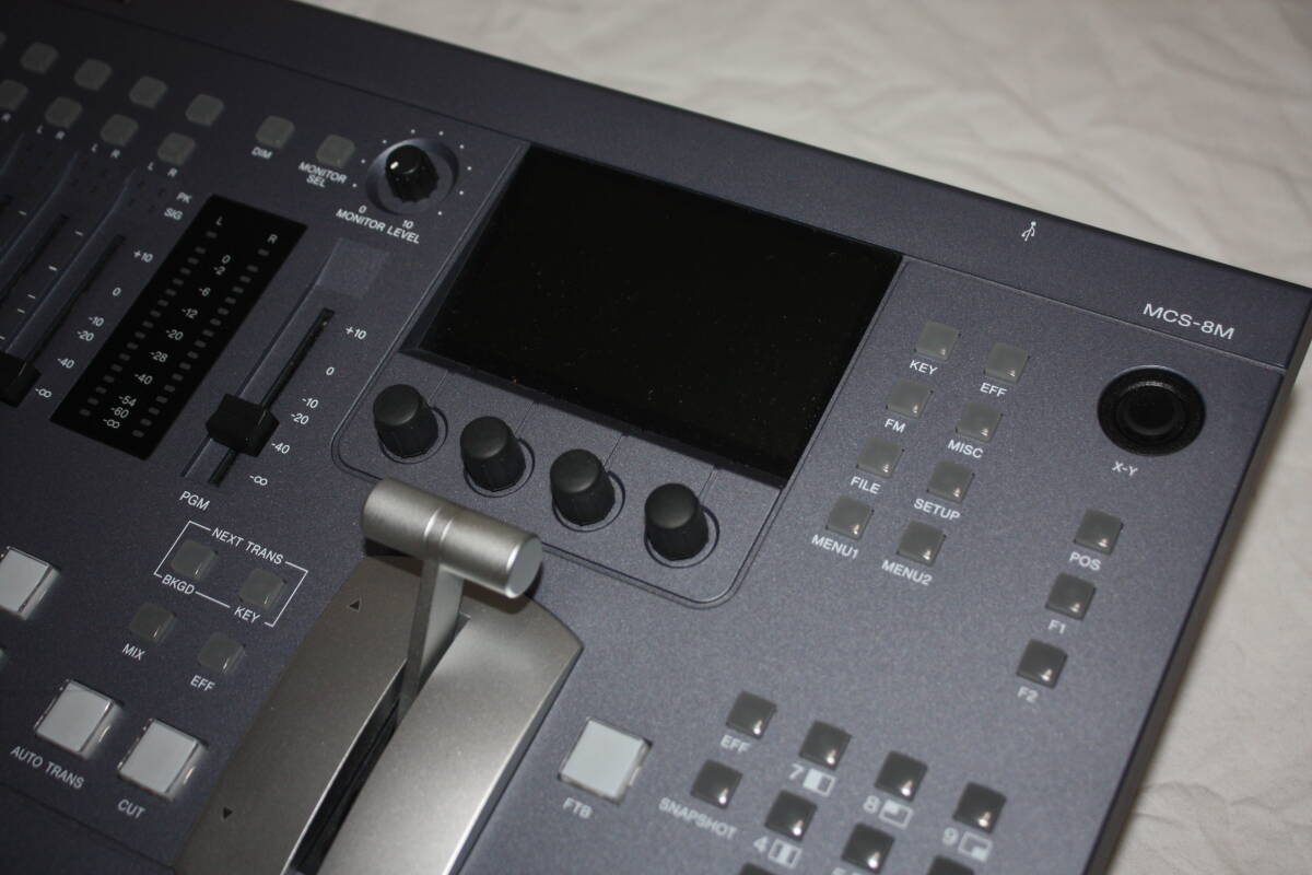 Sony MCS-8M Multi-Format Compact Switcher [u1211272061]