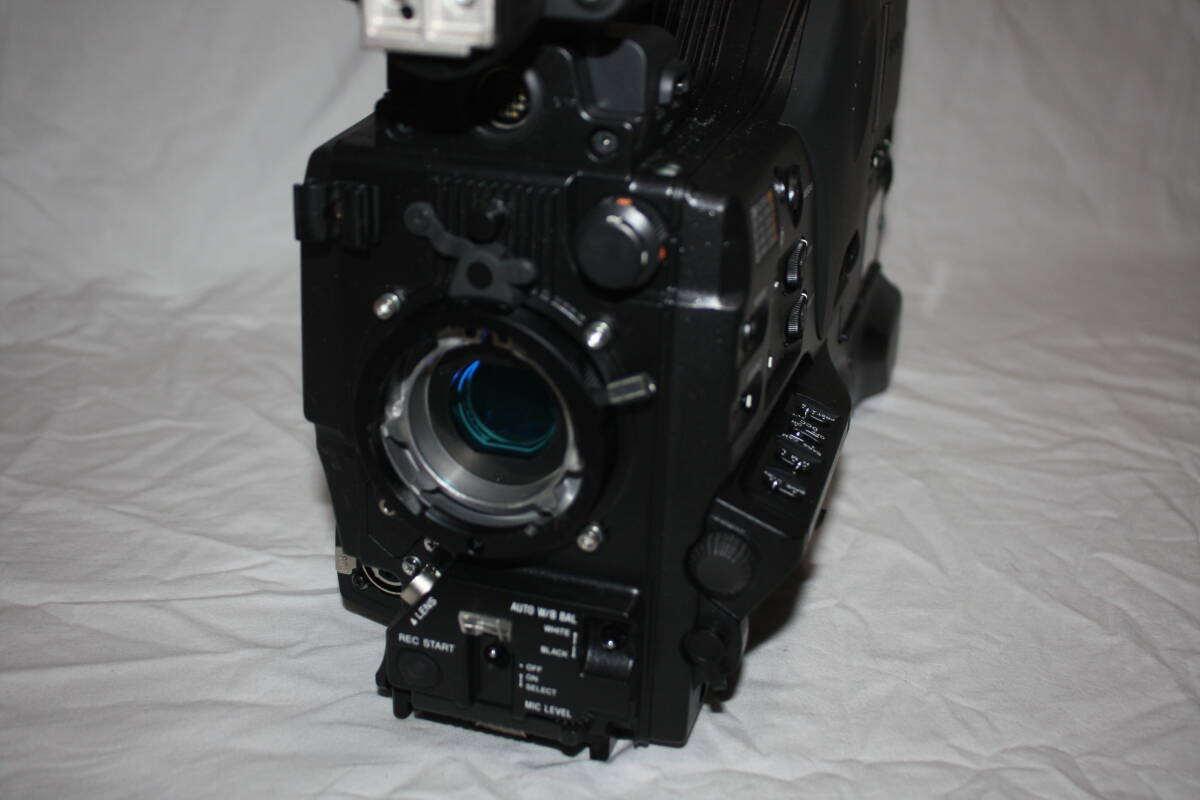 Sony HDW-650 HDCAM Camcorder [o1211393533]