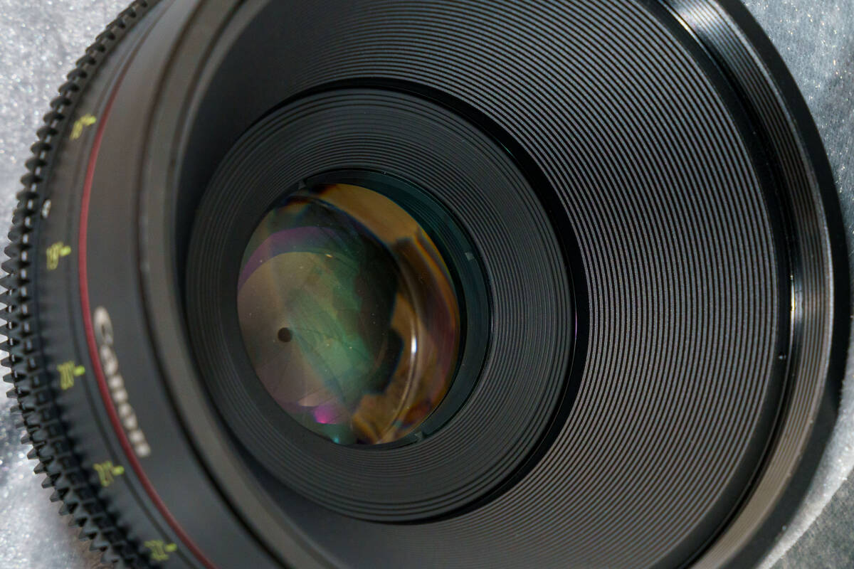 Canon CN-E 50mm T1.3 LF Cinema Lens [h1212241143]