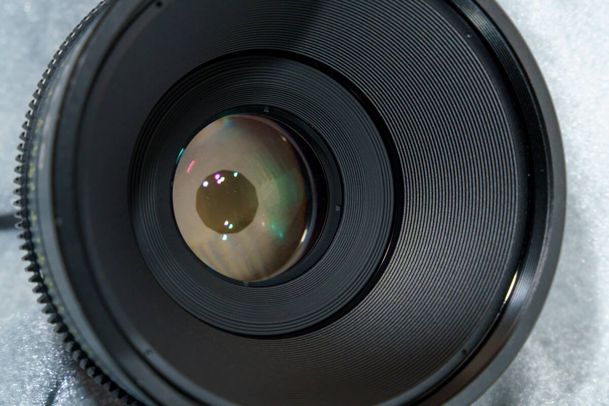 Canon CN-E 50mm T1.3 LF Cinema Lens [h1212241143]