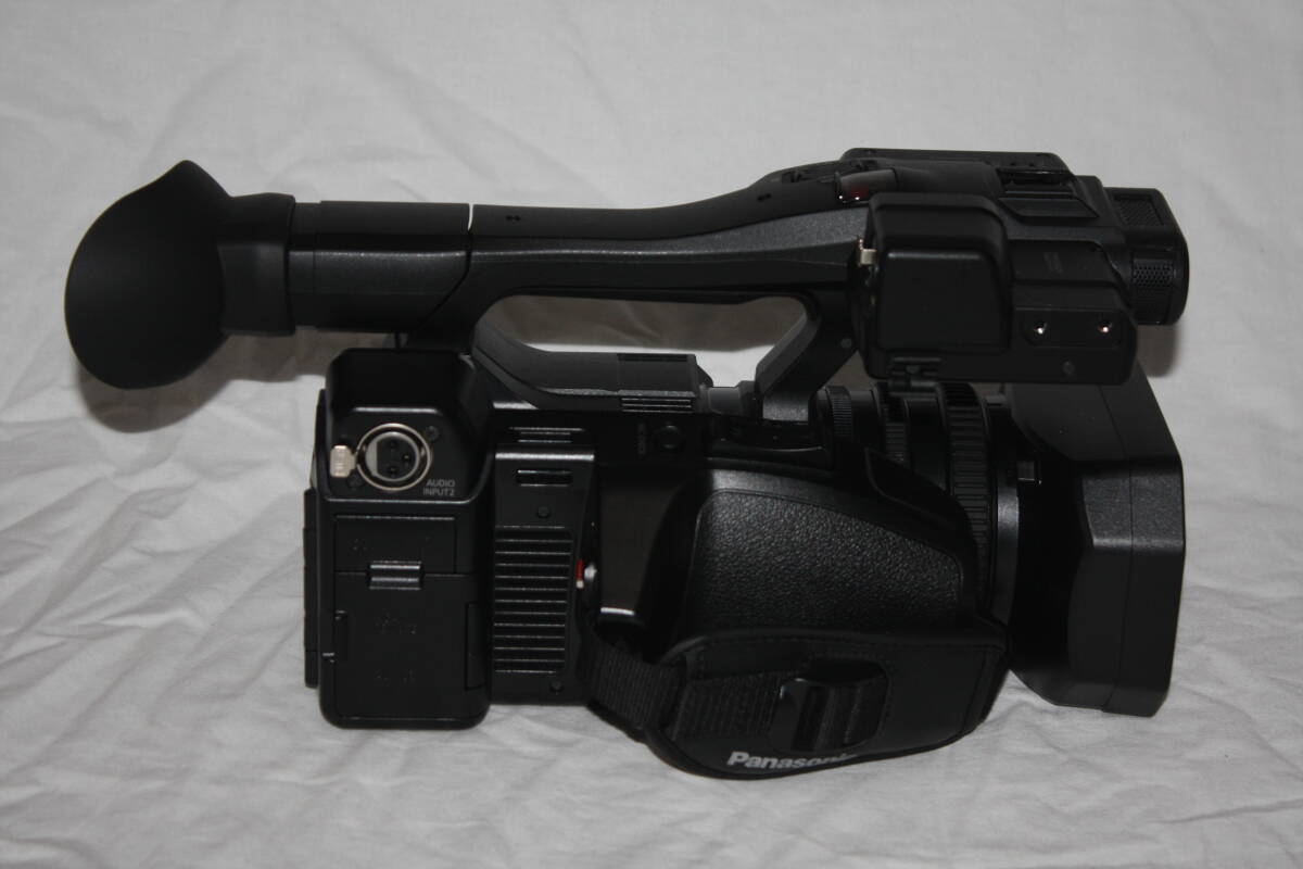 Panasonic AG-HCX1000 Digital 4K Video Camera [n1212271978]