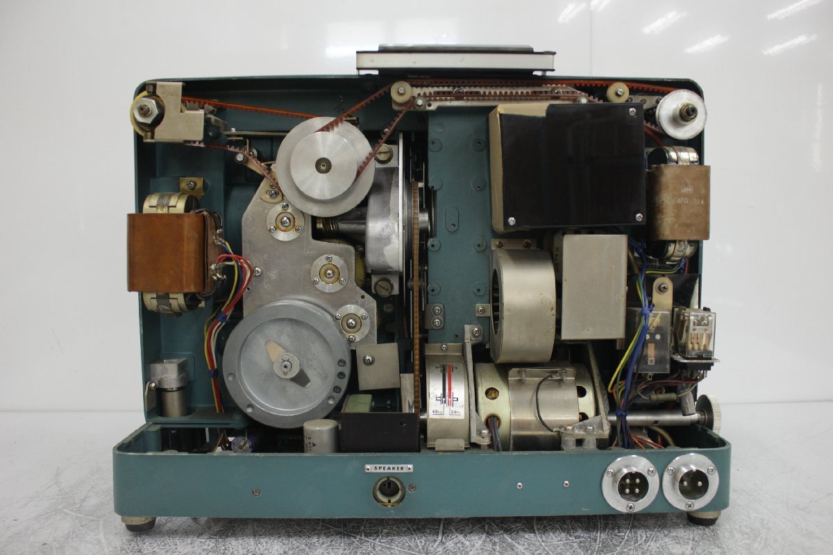 ELMO XP-350 Projector 16mm XENON ARC SOUND [l1212959781]