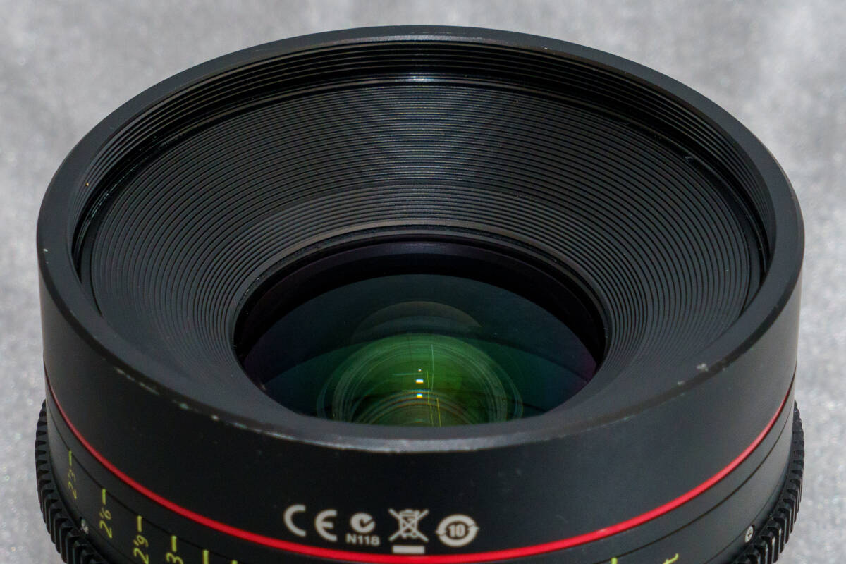 Canon CN-E24mm T1.5 L Cinema Lens [x1213943516]