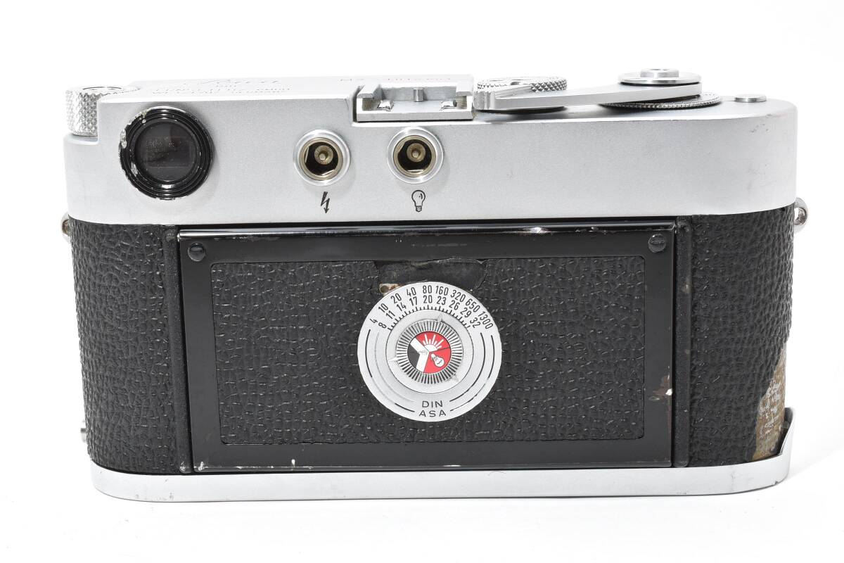 Leica M2 Silver Rangefinder Film Camera [p1214501328]