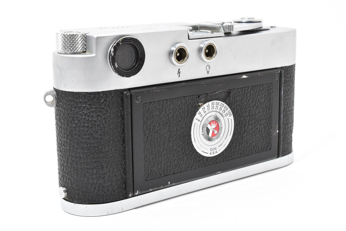 Leica M2 Silver Rangefinder Film Camera [p1214501328]