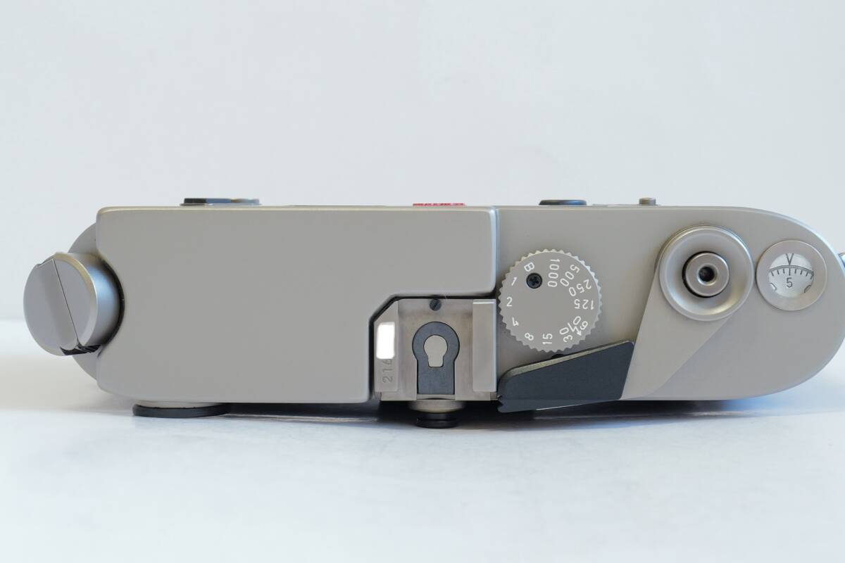 Leica M6 Titanium Camera [r1215493920]