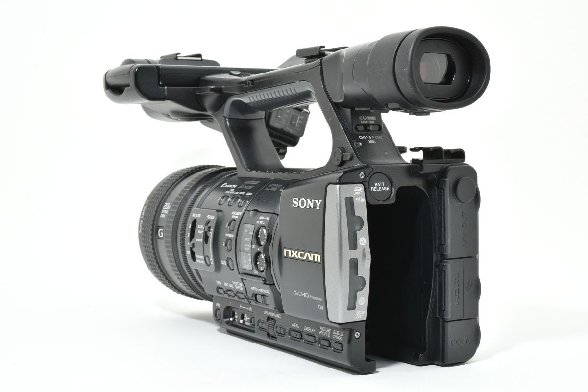 SONY HXR-NX3 Camcorder [h1215782973]