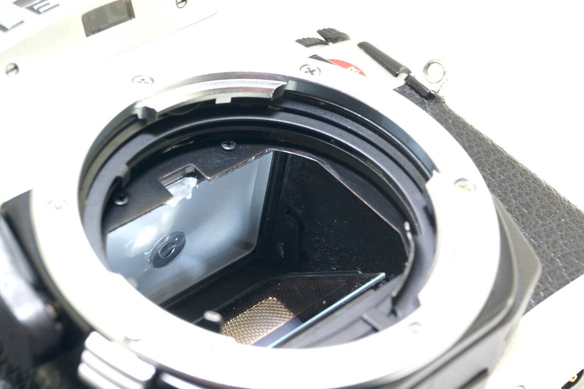Leica R6.2 Camera with 2 Lens Set [t1215960606]