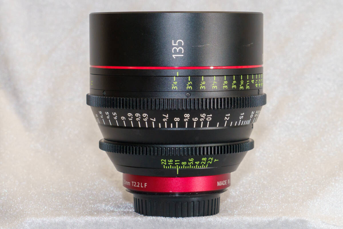 Canon CN-E135mm T2.2 L F Cinema Lens [e1216086511]