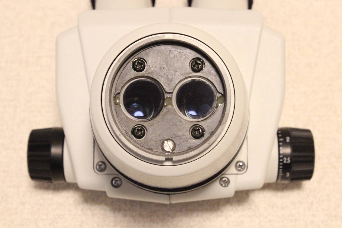 Nikon SMZ445 Stereo Microscope Eyepiece 10x/20 10x/21 Hayashi Repik Twin Arm LED Lighting HDA-TW3B Plain Stand C-PS [k1216320989]