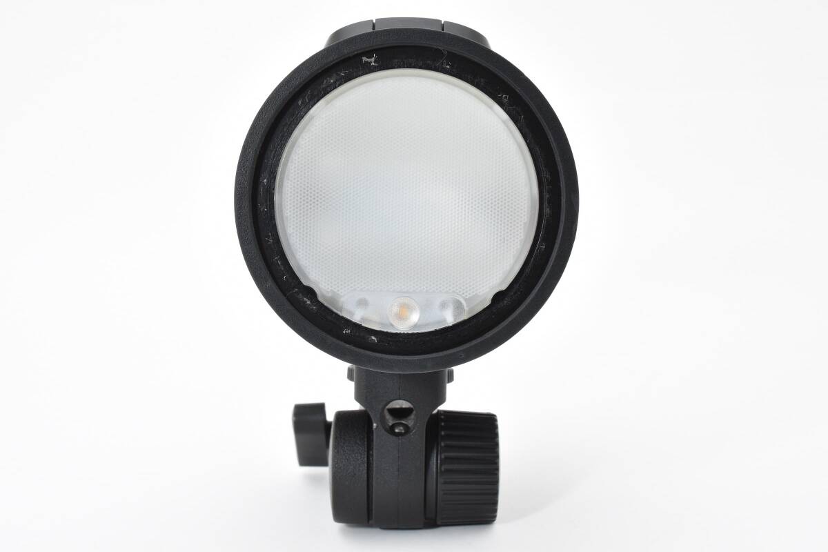 Profoto A2 901250 Battery Powered Monolight 100Ws with Battery and Charger [d1217148975]