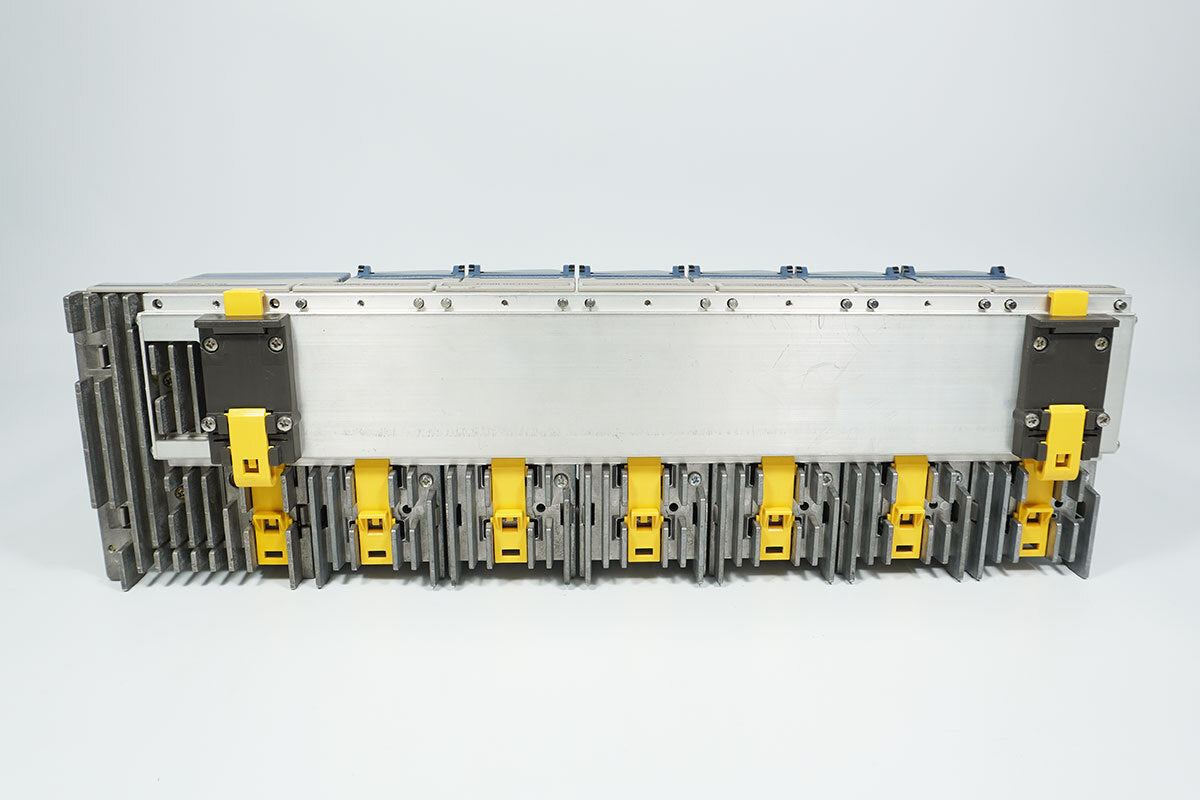 Yokogawa MX100 with MX110-UNV-M10 Data Acquisition Unit 10CH x6 [1217697232]