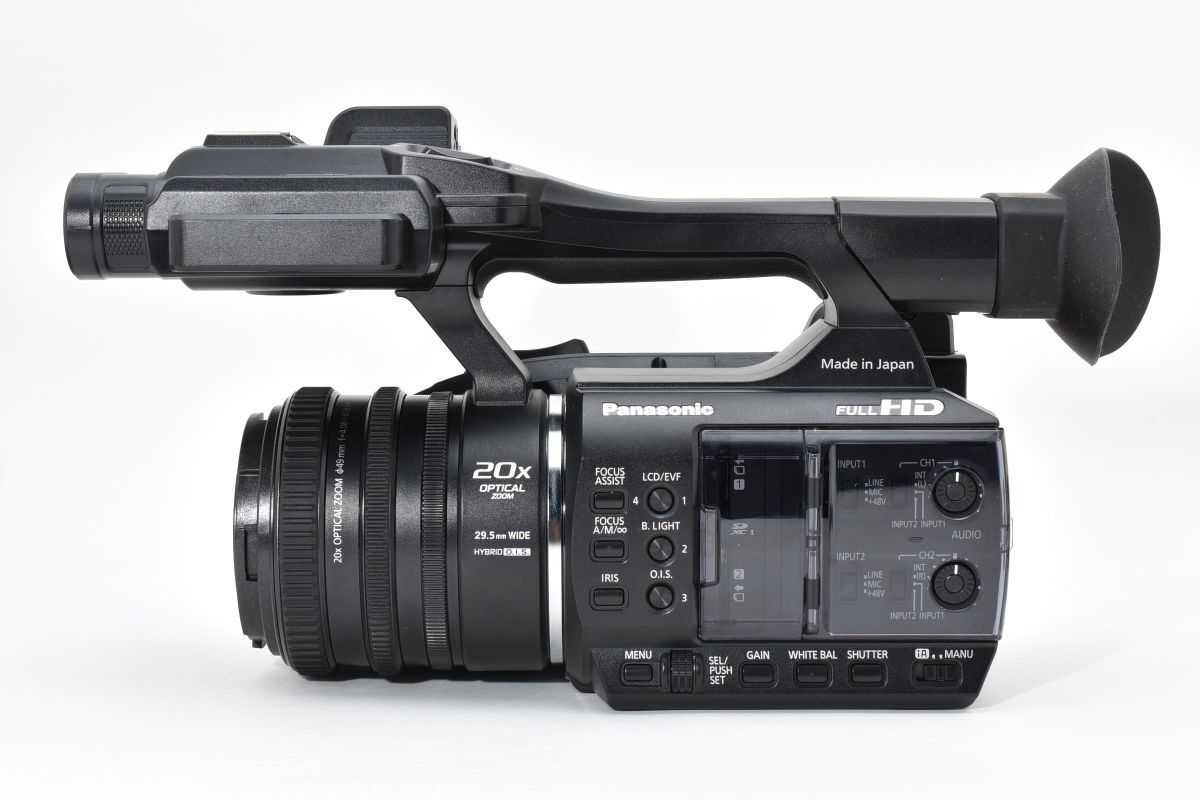 Panasonic AG-AC30 Professional Video Camera [u1217742609]