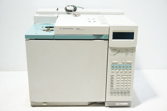 Agilent 6890N G1530N Gas Chromatograph (for parts or not working) [v1222882528]